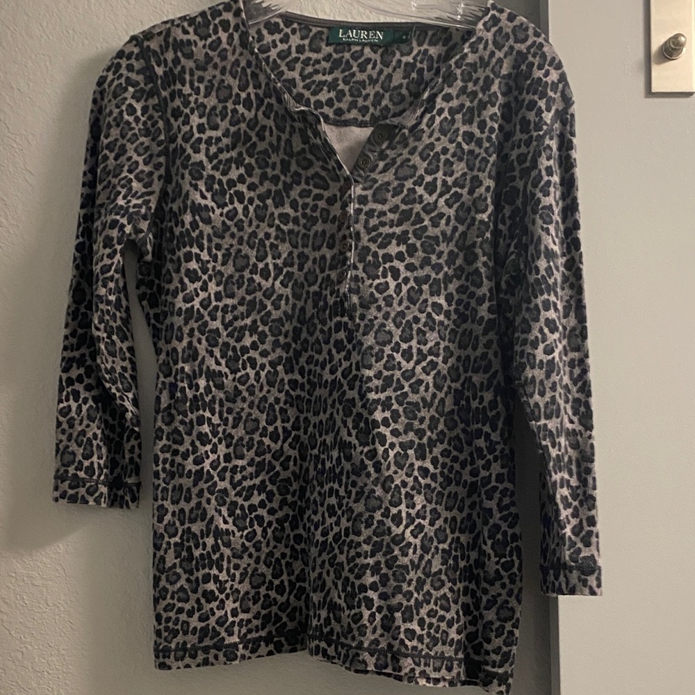 Ralph Lauren Gray Leopard Print Long Sleeve Henley Top M